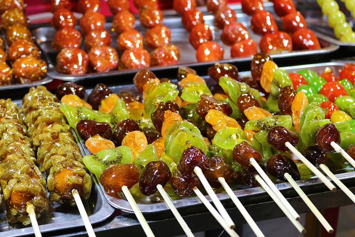 brocheta-frutas
