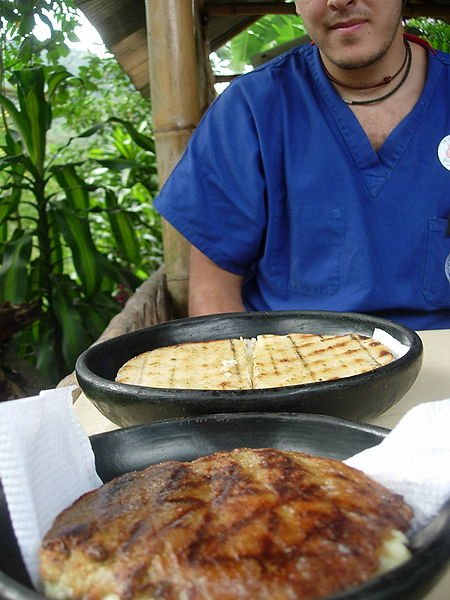 cinco-recetas-y-una-sola-arepa-verdadera