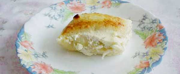 By Mira & Neša [see page for license], via Wikimedia Commons