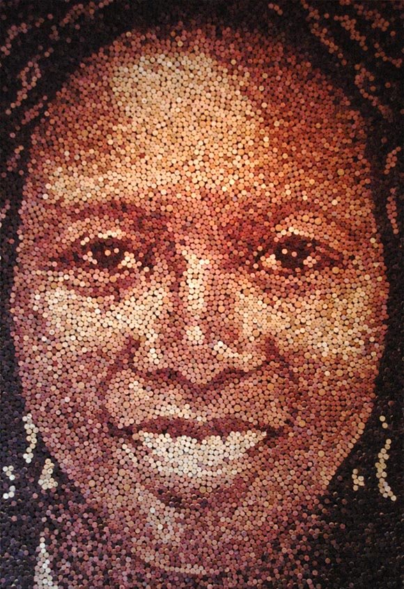 Retratos hechos con corchos